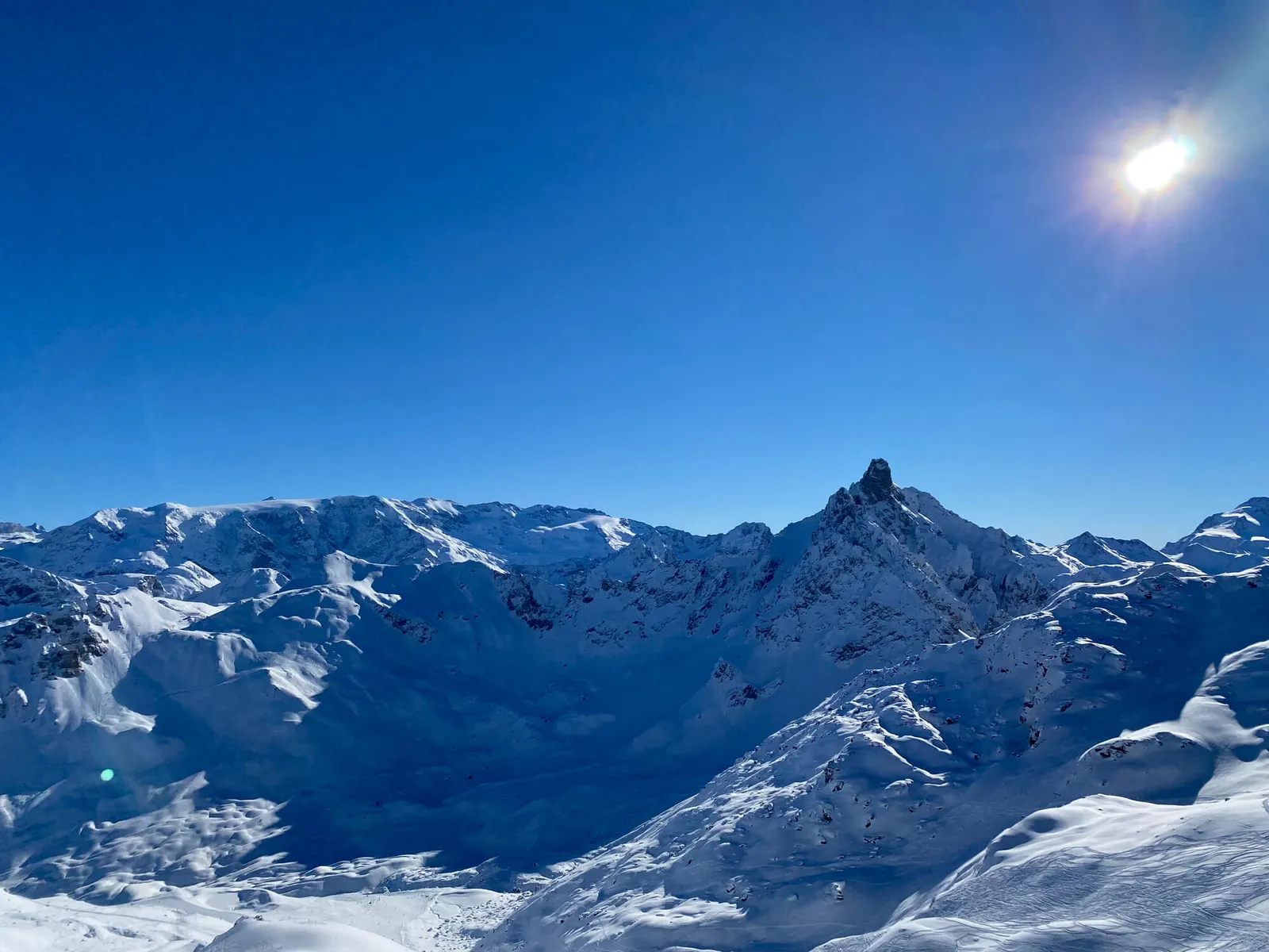 Wintersport in Frankrijk: groots, veelzijdig en onvergetelijk